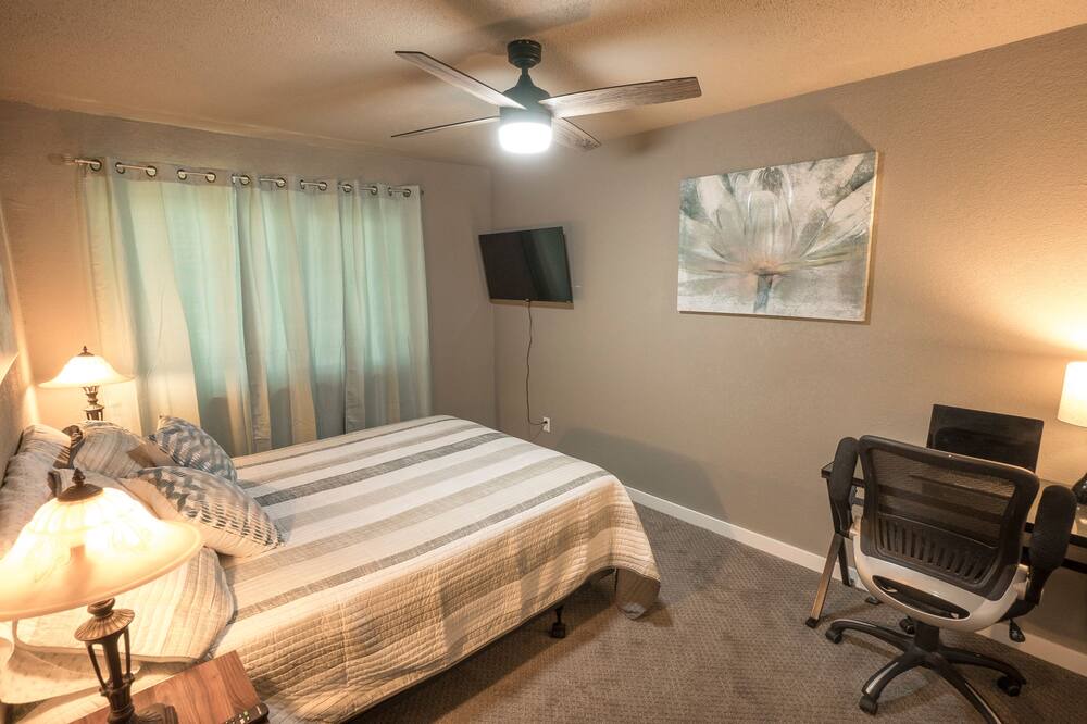 Photo of Bedroom in Rustic Hills
