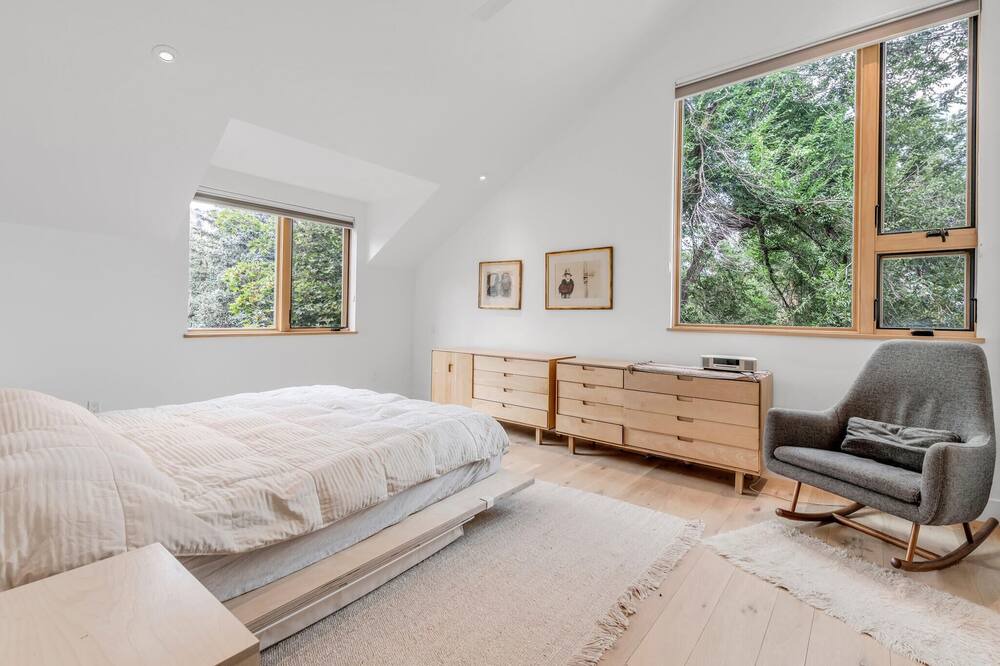 Photo of Bedroom in Newlands