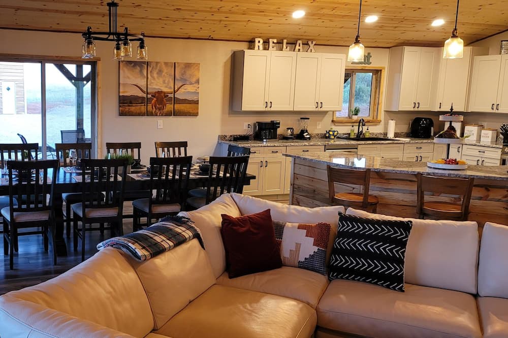 Photo of Livingroom in Lewis