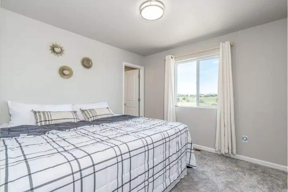 Photo of Bedroom in Thornton