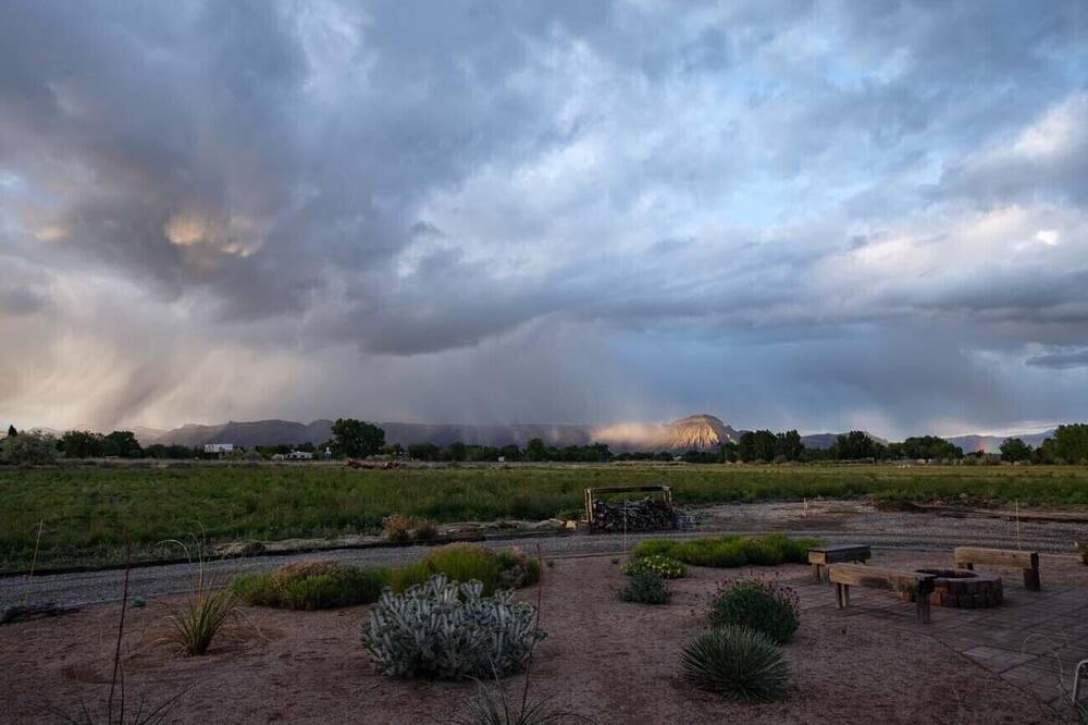 Photo of Outdoor in Pear Park