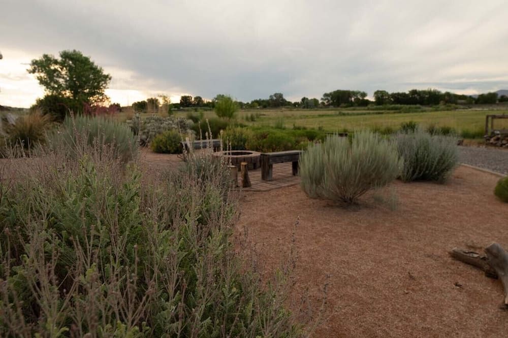 Photo of Outdoor in Pear Park