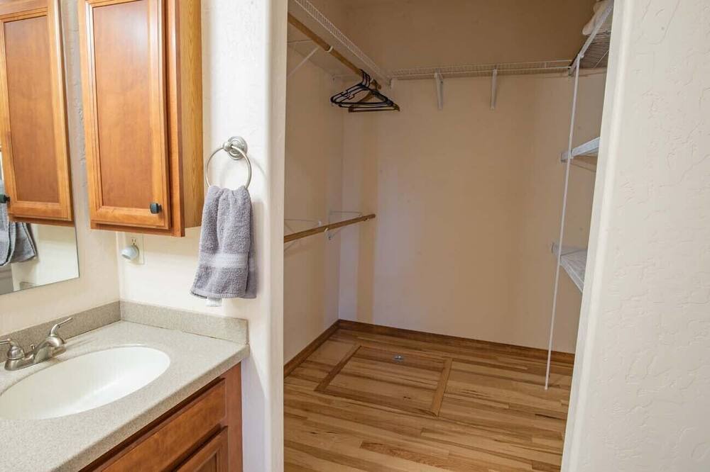 Photo of Bedroom in Pear Park