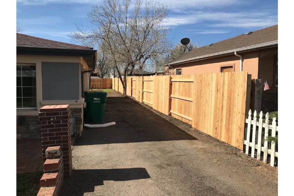 Photo of Outdoor in Berkley