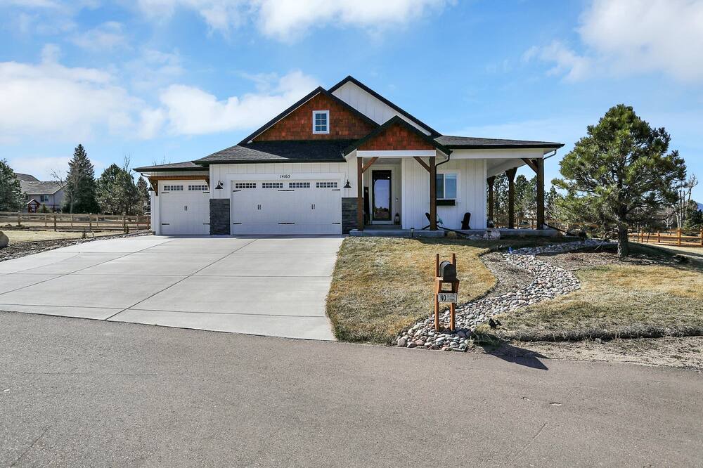 Photo of Outdoor in Gleneagle