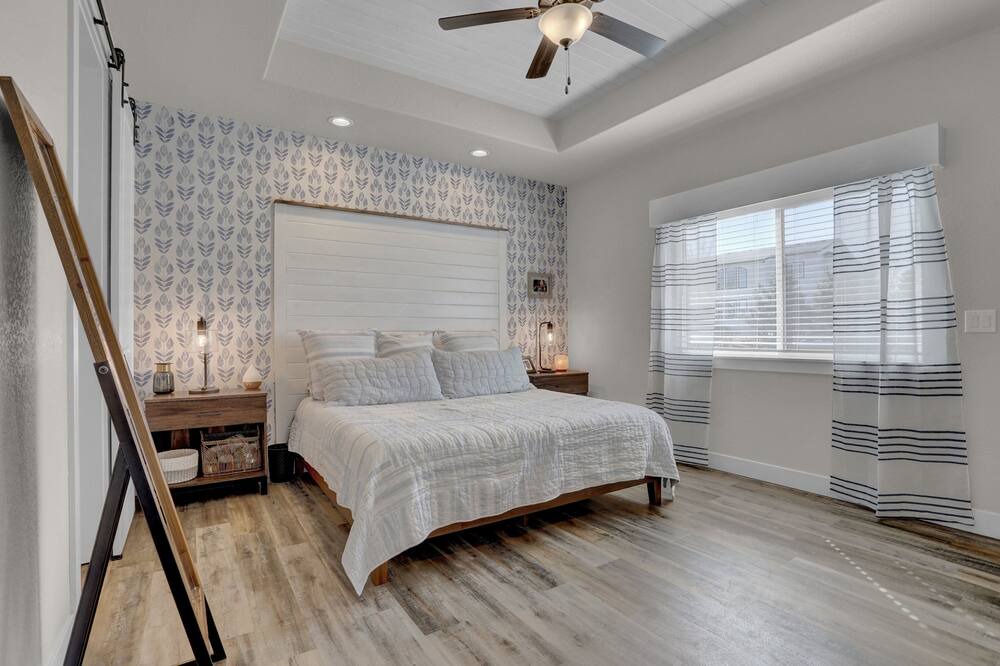 Photo of Bedroom in Gleneagle