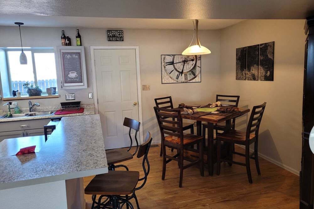 Photo of Kitchen in Cheyenne Meadows