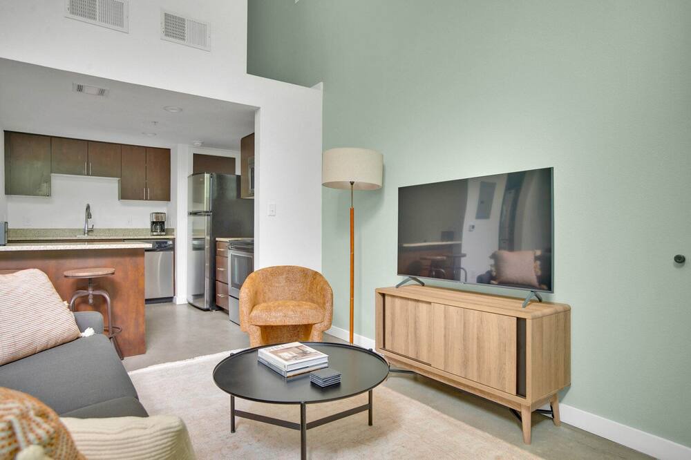 Photo of Livingroom in Capitol Hill
