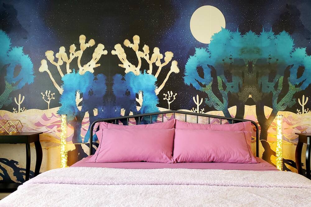 Photo of Bedroom in Castle Rock