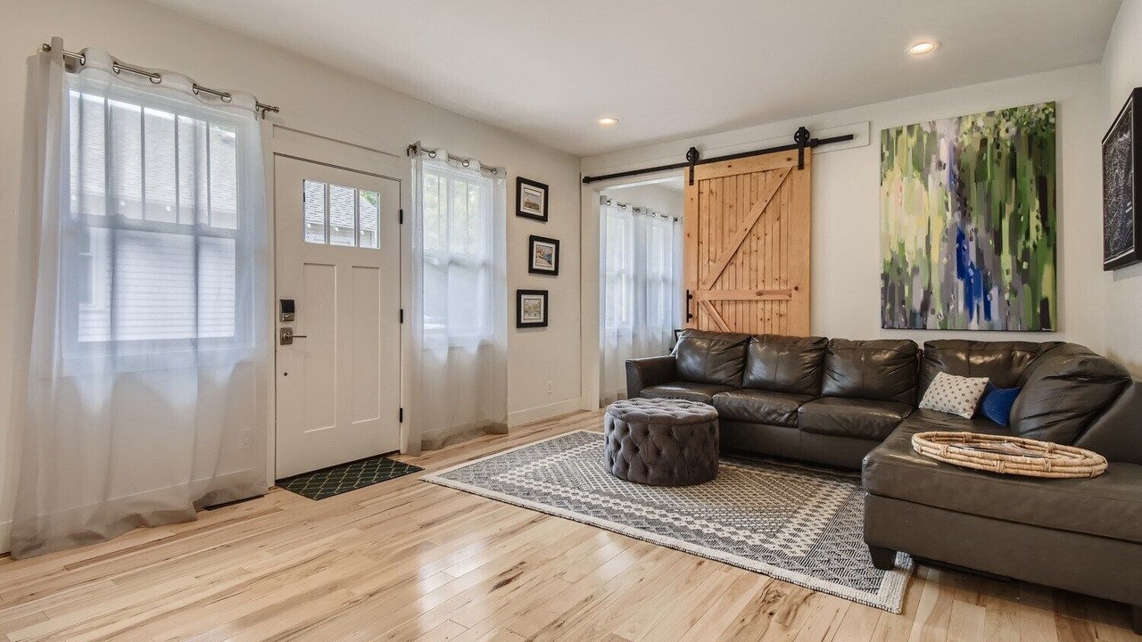 Photo of Livingroom in Littleton