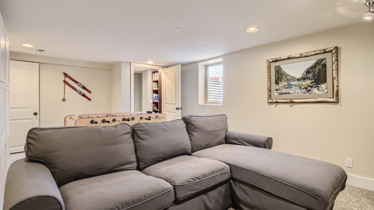 Photo of Livingroom in Littleton