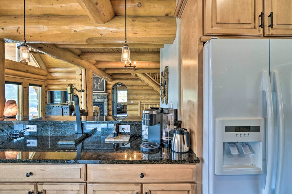 Photo of Kitchen in Twin Lakes