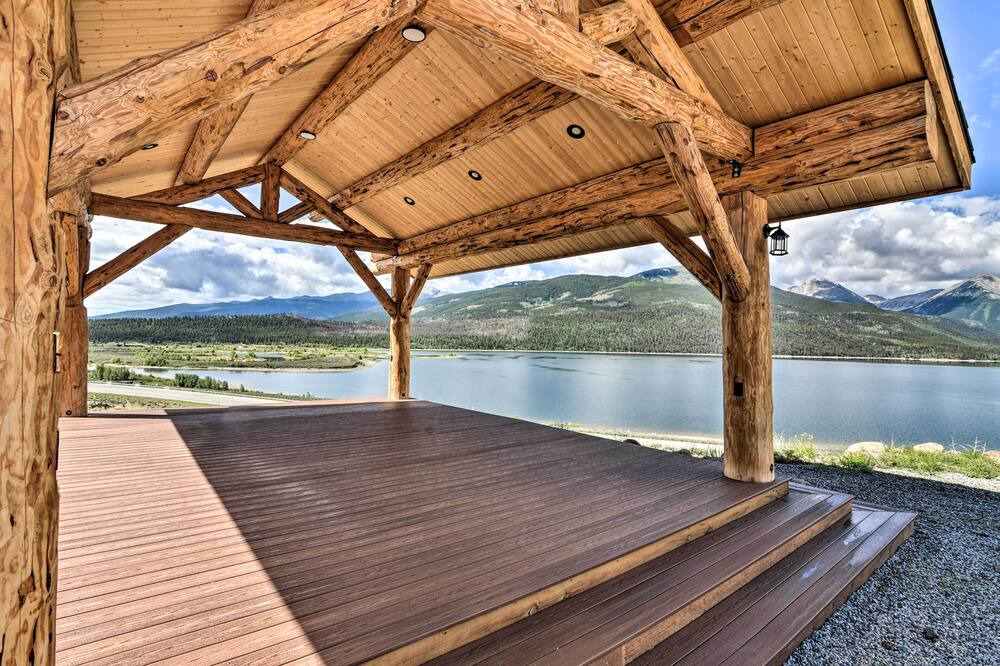 Photo of Outdoor in Twin Lakes