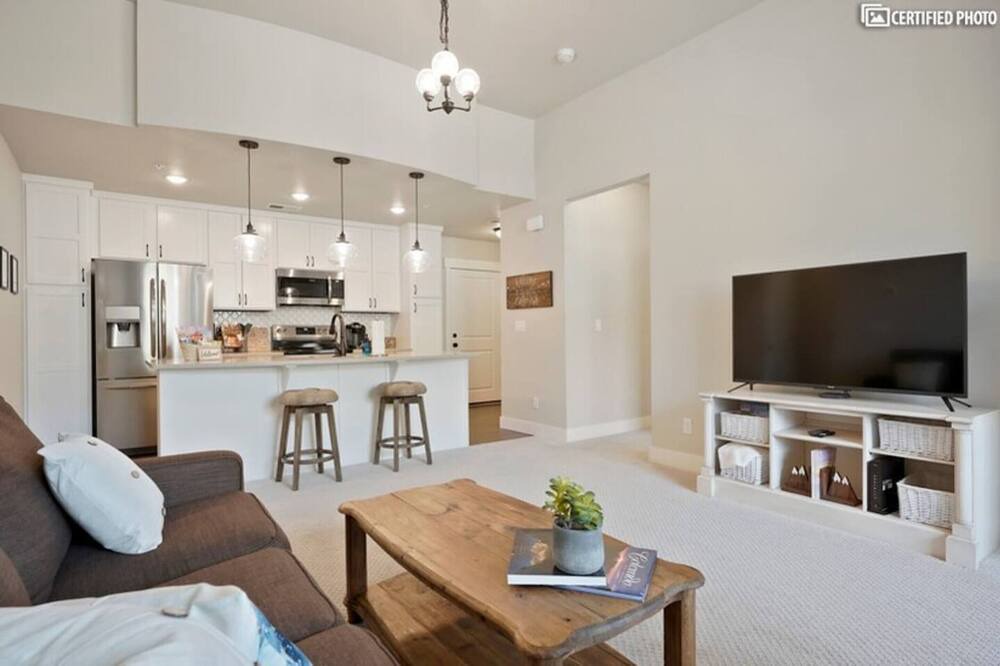Photo of Livingroom in Windsor