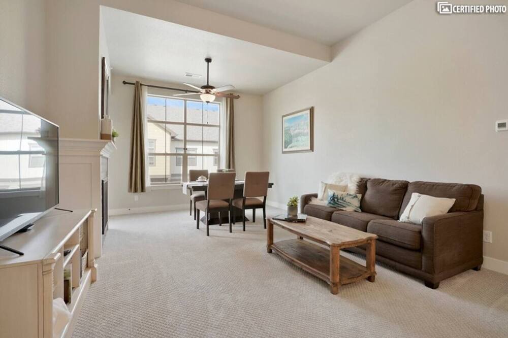 Photo of Livingroom in Windsor