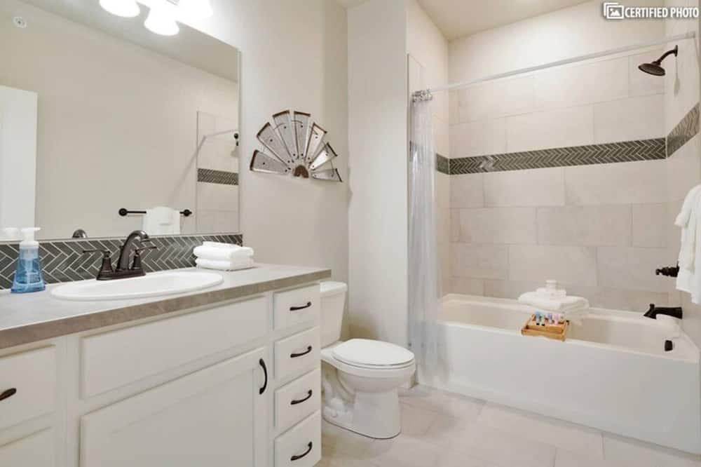 Photo of Bathroom in Windsor