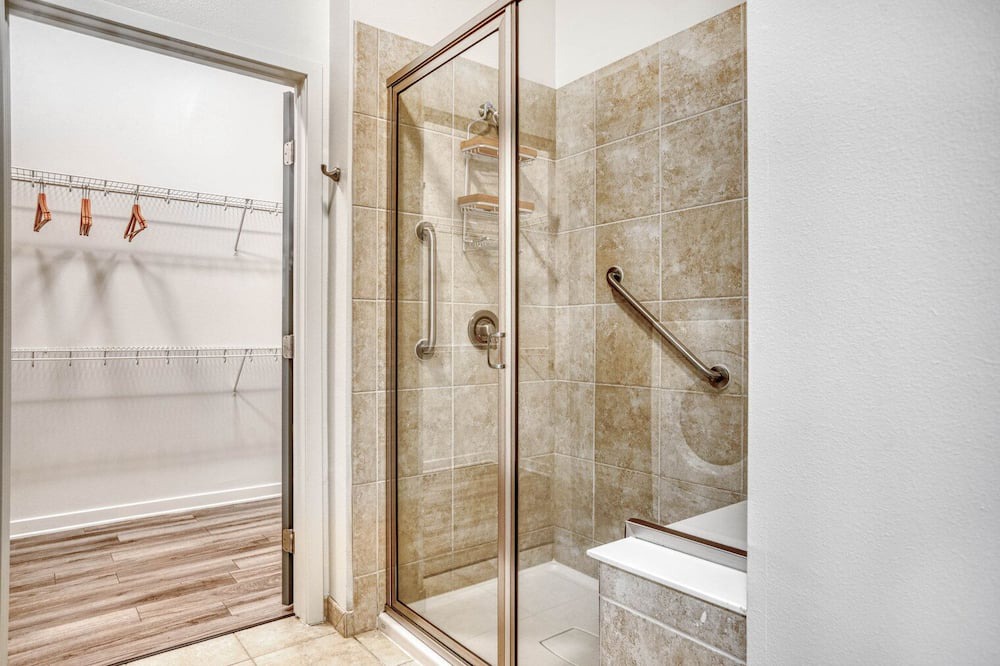 Photo of Bathroom in Central Boulder
