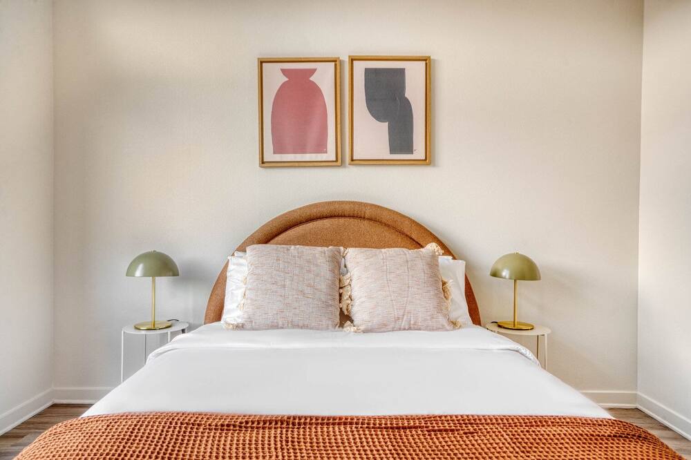 Photo of Bedroom in Central Boulder