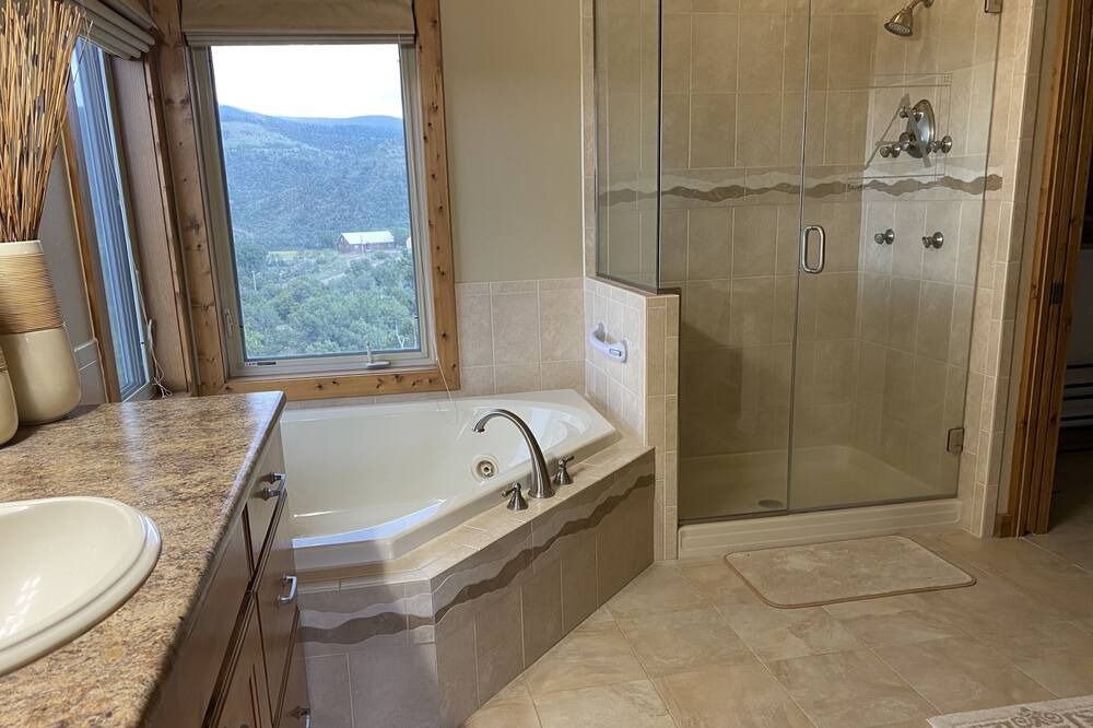 Photo of Bathroom in Alpine Village