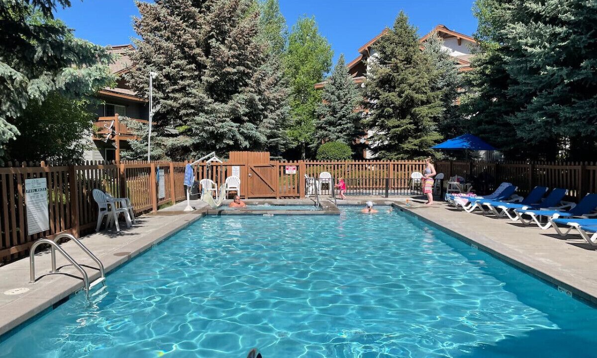 Photo of Outdoor in Edwards