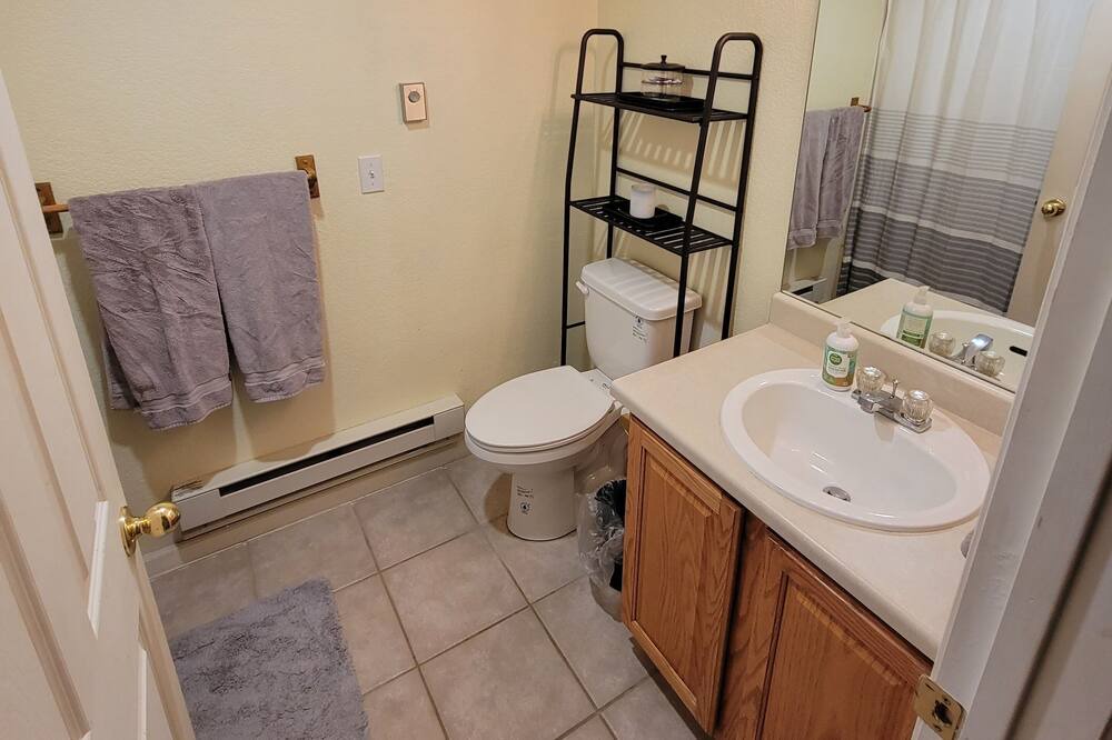 Photo of Bathroom in Eagle