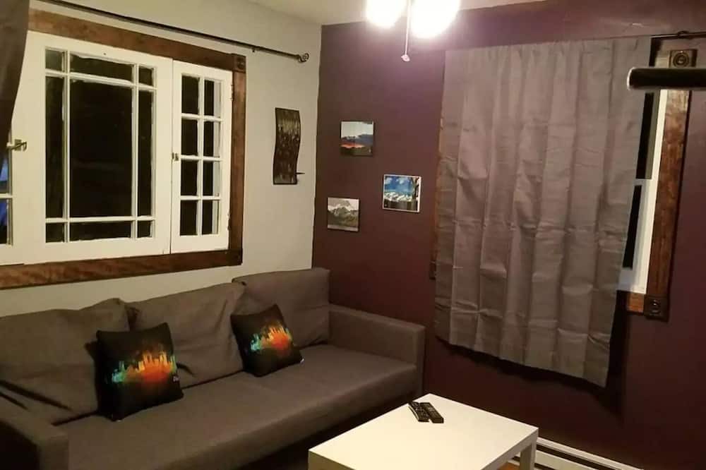 Photo of Livingroom in Berkeley