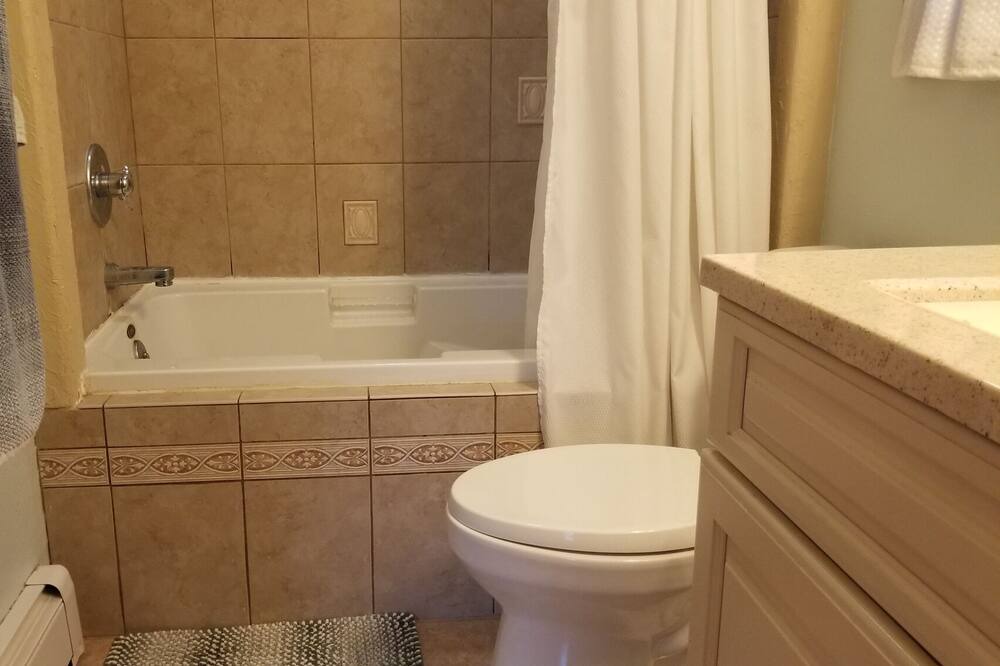 Photo of Bathroom in Loveland