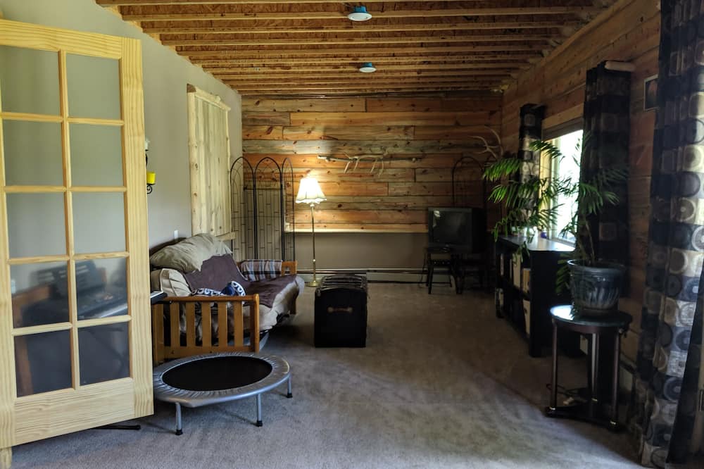 Photo of Bedroom in Glacier View Meadows
