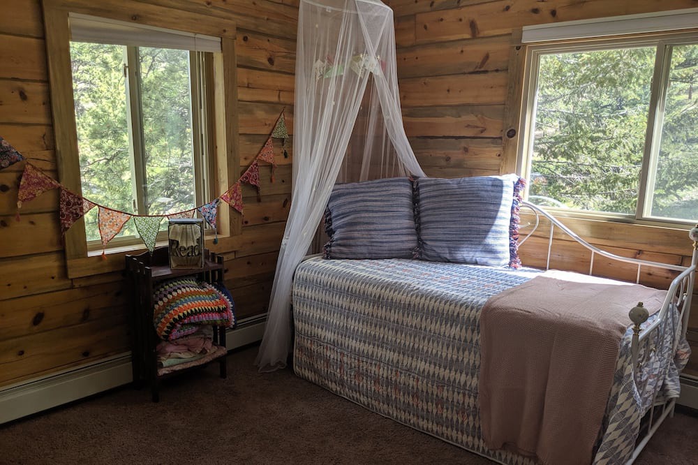 Photo of Bedroom in Glacier View Meadows