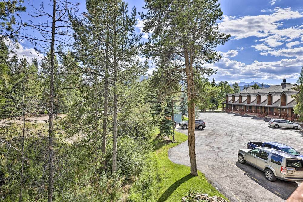 Photo of Outdoor in Summit Cove