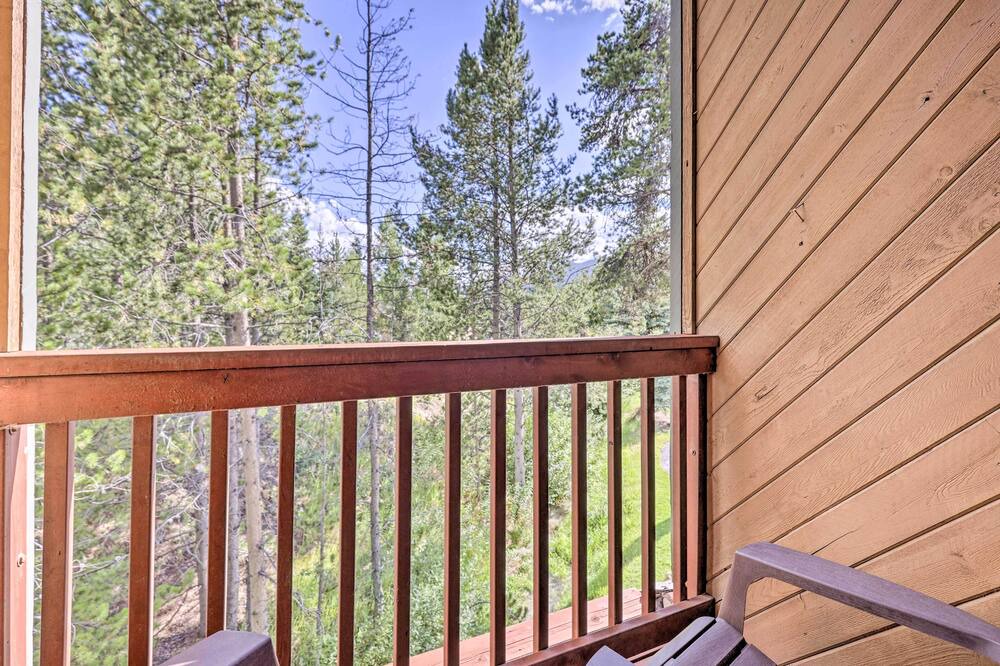 Photo of Patio Balcony in Summit Cove