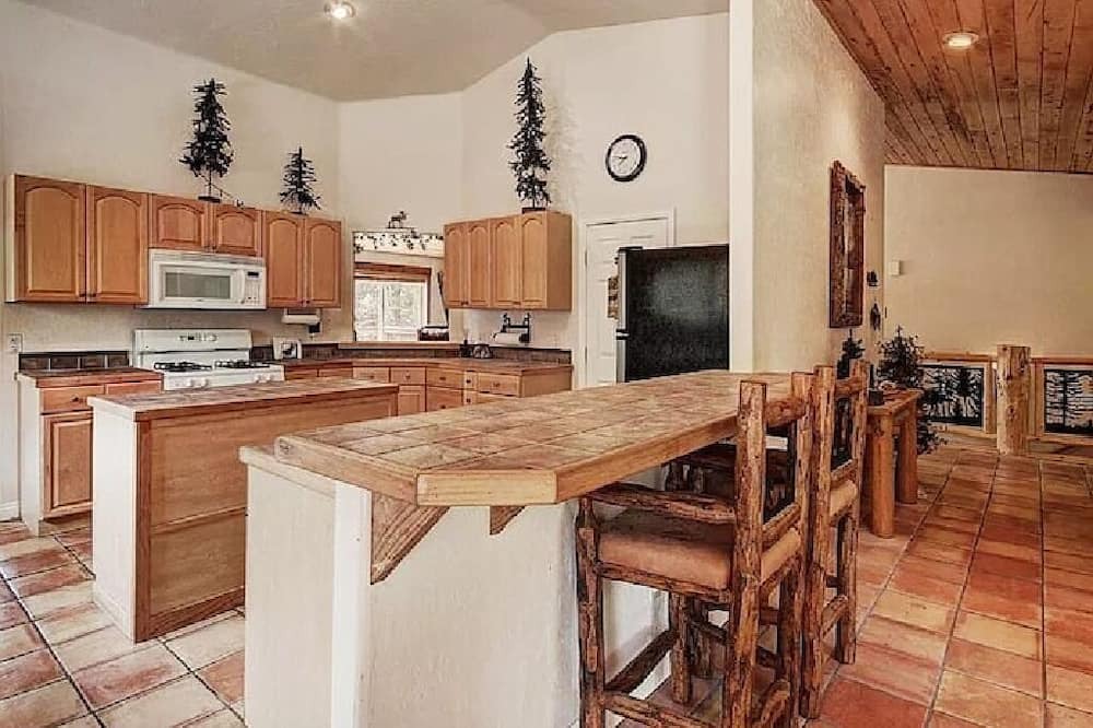 Photo of Kitchen in Valley of the Sun