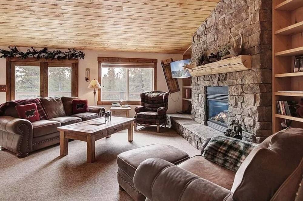 Photo of Livingroom in Valley of the Sun