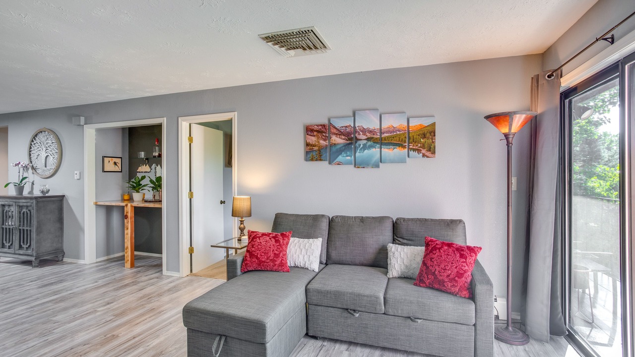 Photo of Livingroom in The Ridges
