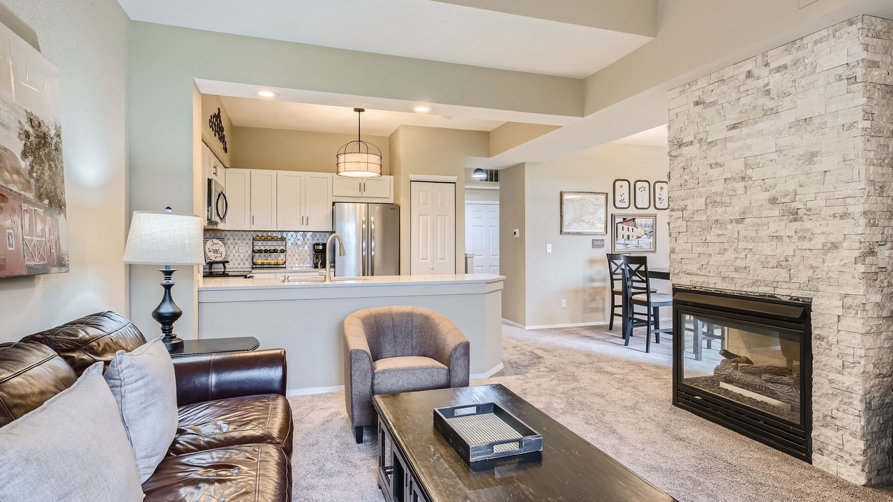 Photo of Livingroom in Highlands Ranch