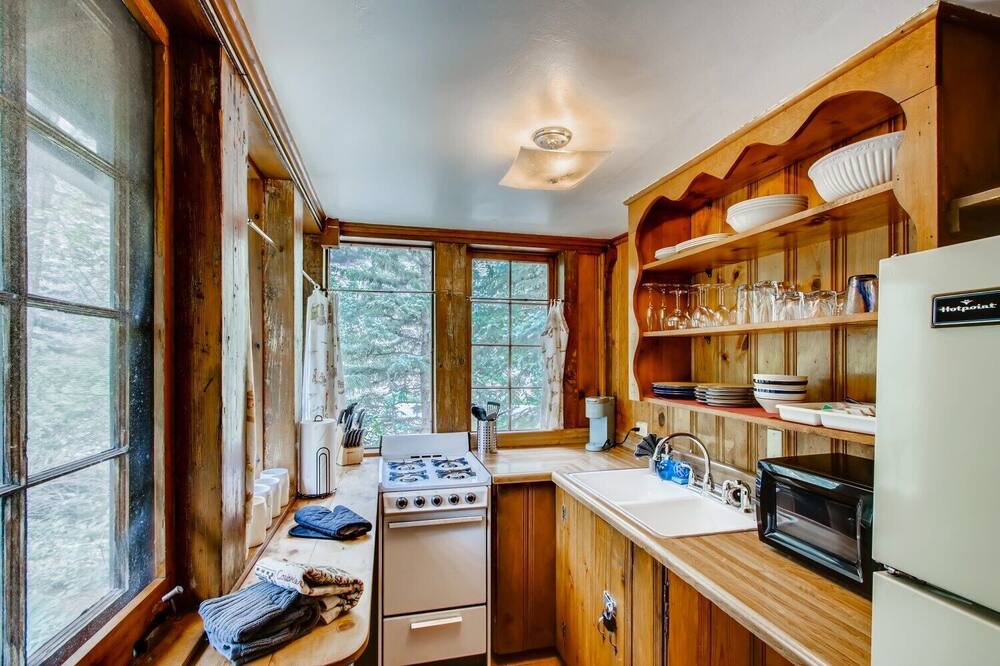 Photo of Kitchen in Idaho Springs