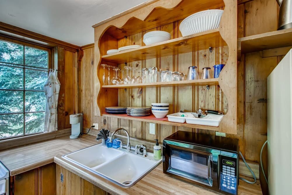 Photo of Kitchen in Idaho Springs