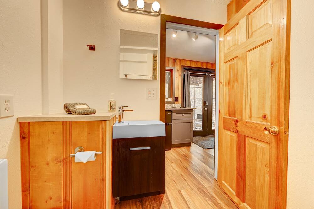 Photo of Bathroom in Idaho Springs