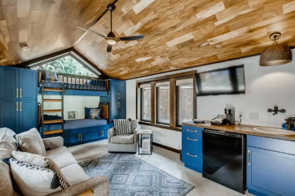 Photo of Kitchen in Idaho Springs