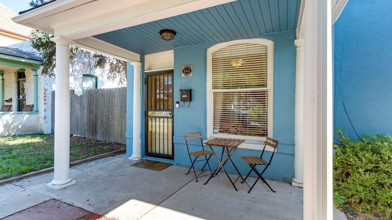 Photo of Patio Balcony in Baker