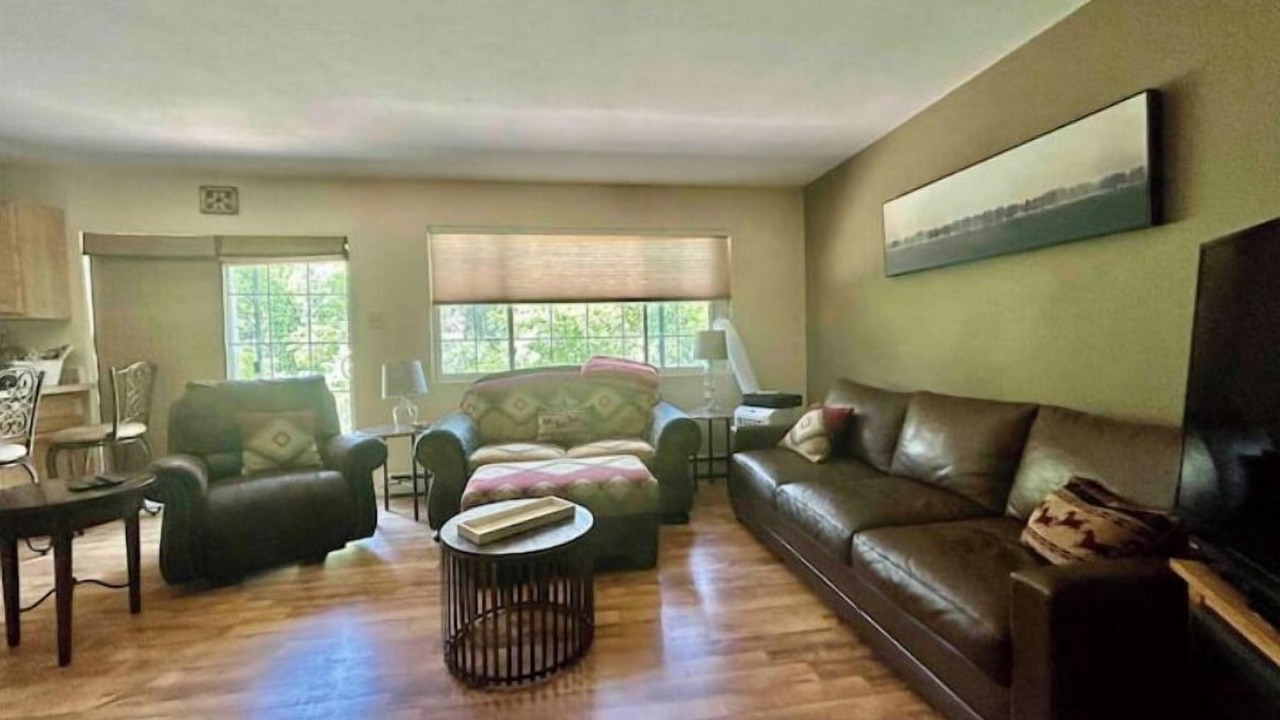 Photo of Livingroom in Beulah