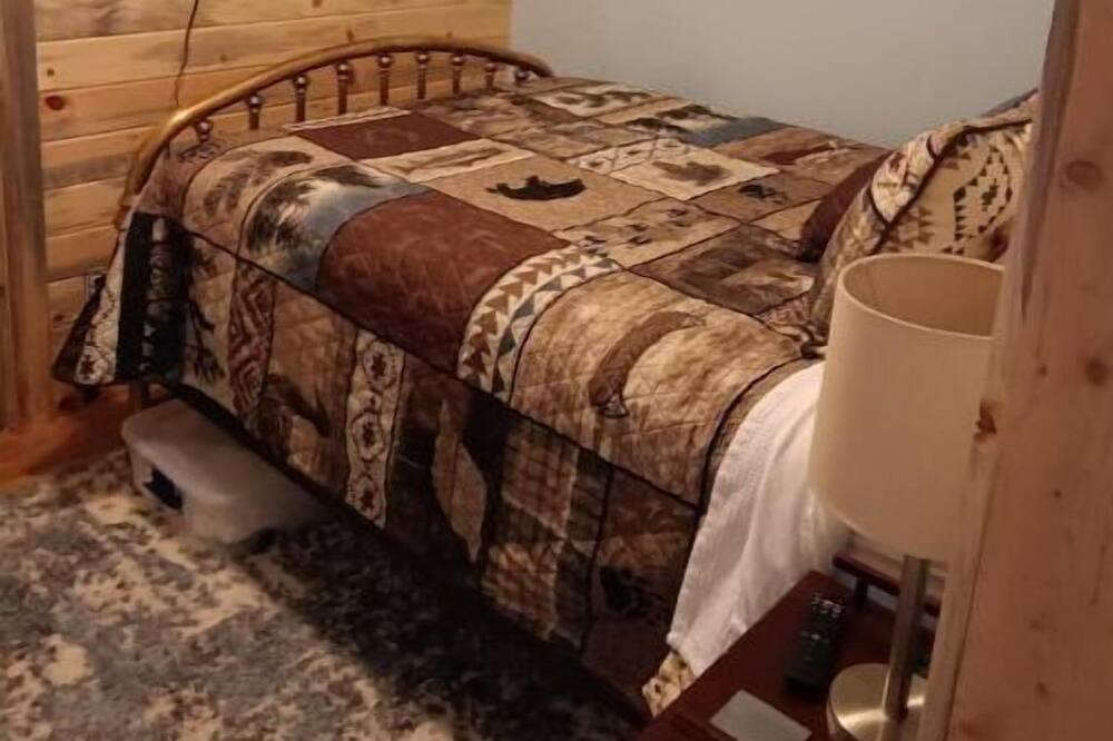 Photo of Bedroom in Sedalia