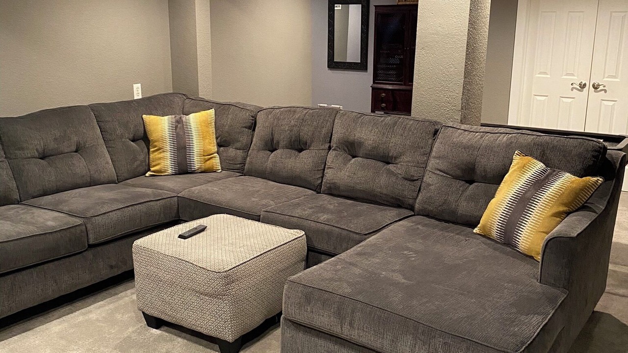 Photo of Livingroom in Gunbarrel