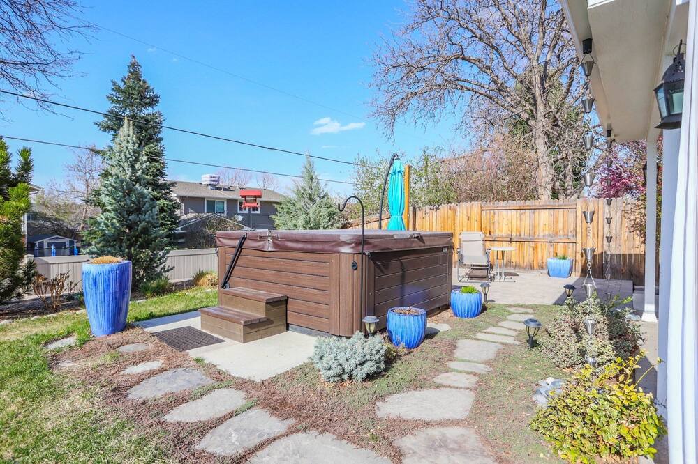 Photo of Outdoor in Hampden