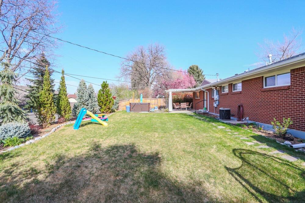 Photo of Others in Hampden