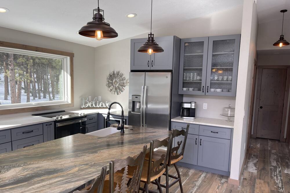 Photo of Kitchen in Pine