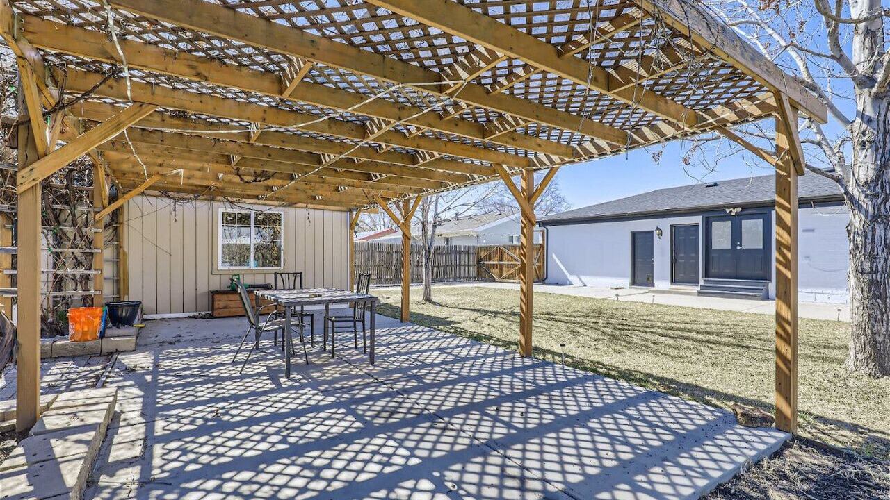 Photo of Outdoor in Montbello