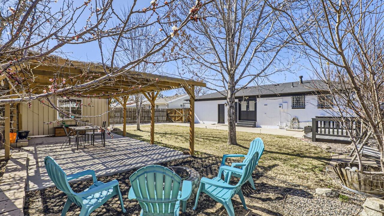 Photo of Outdoor in Montbello