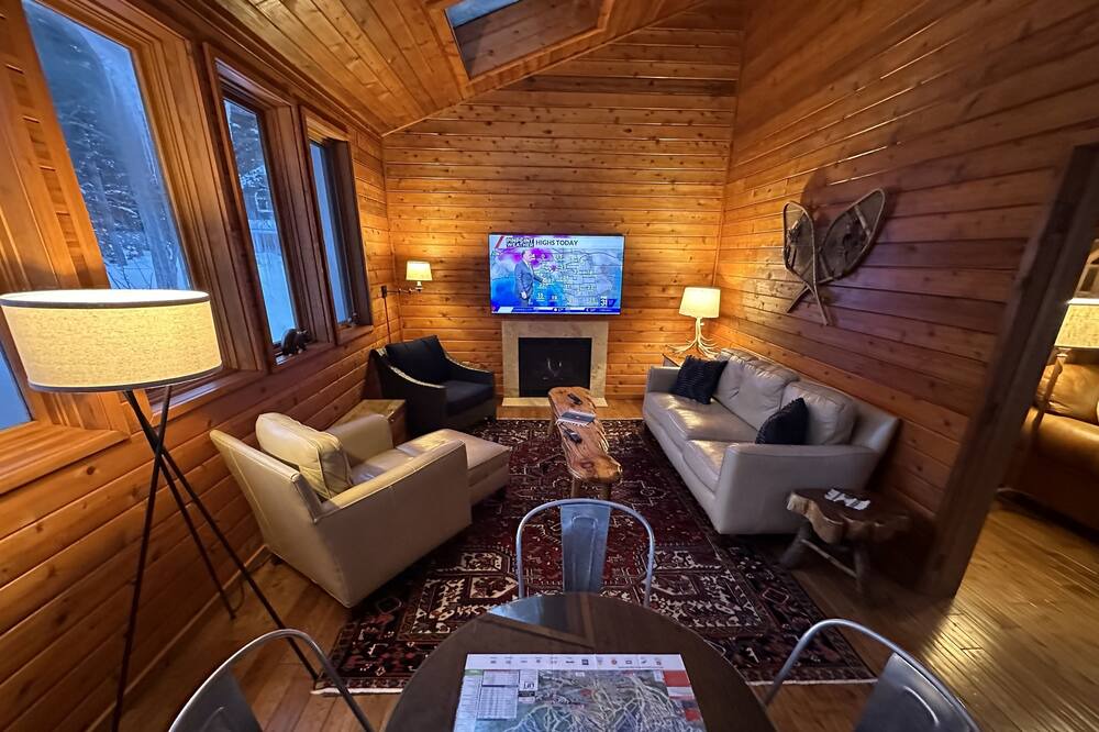 Photo of Livingroom in Blue River