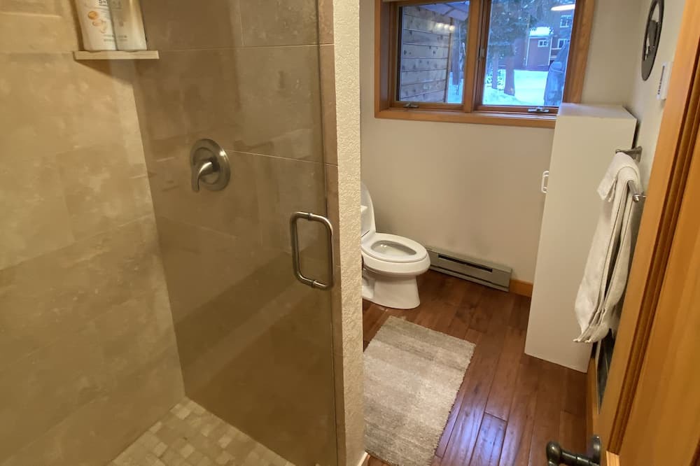 Photo of Bathroom in Blue River